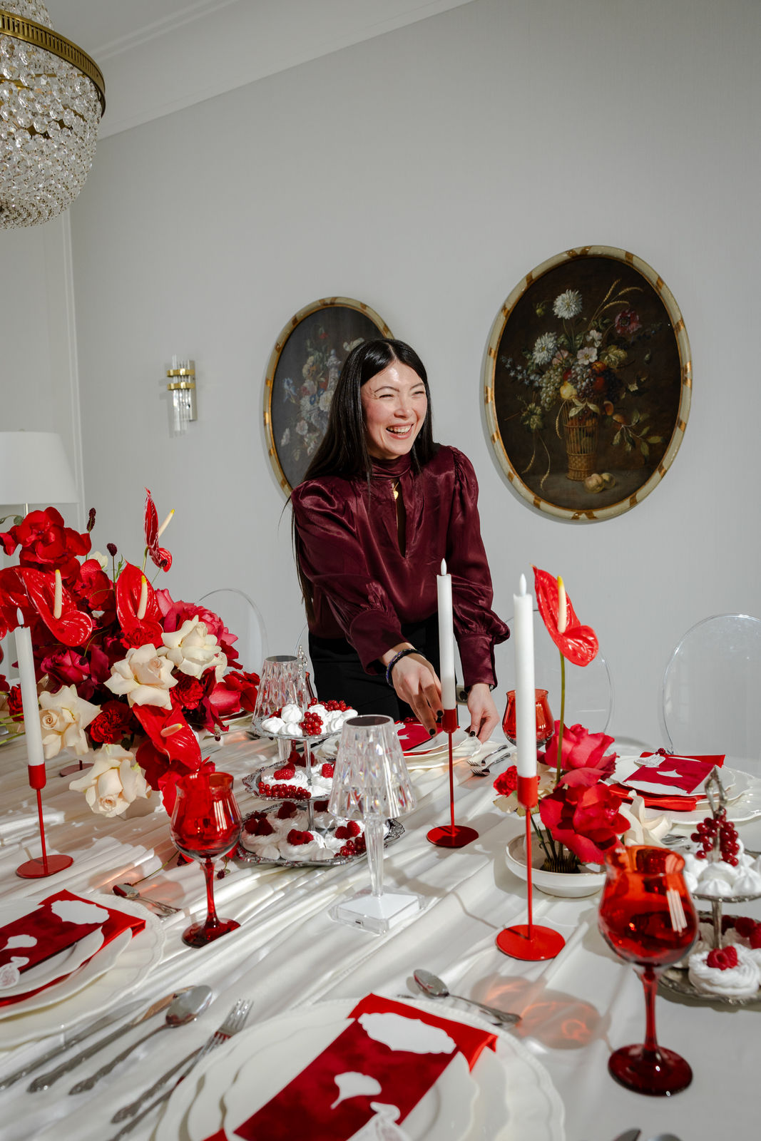 2 - Jessie Bilder Pops of Red-2 Hochzeitsplanerin Jessica Wan, bei Aufstellung Tischdeko